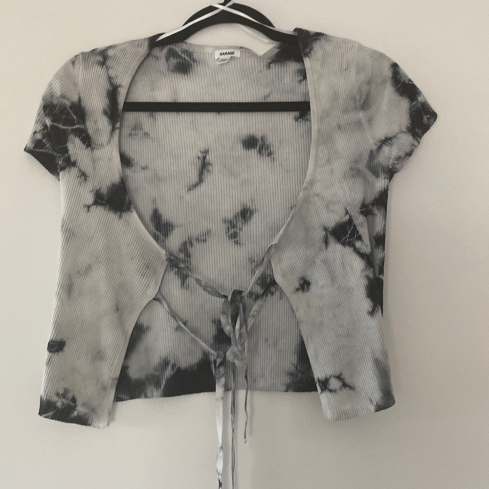 Tip Up Cardi